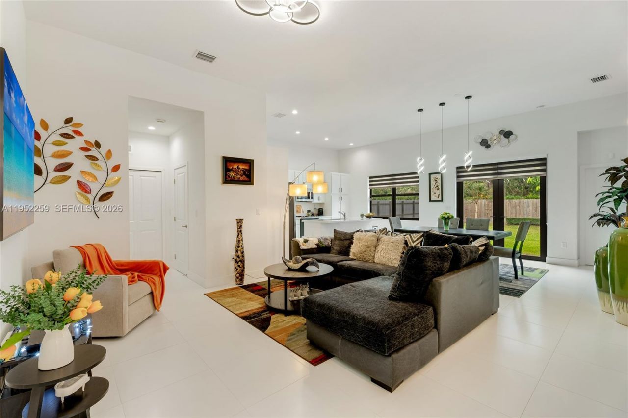 19410 SW 124th Ct, Miami, FL 33177 Photo