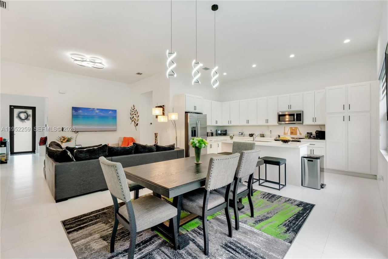 19410 SW 124th Ct, Miami, FL 33177 Photo