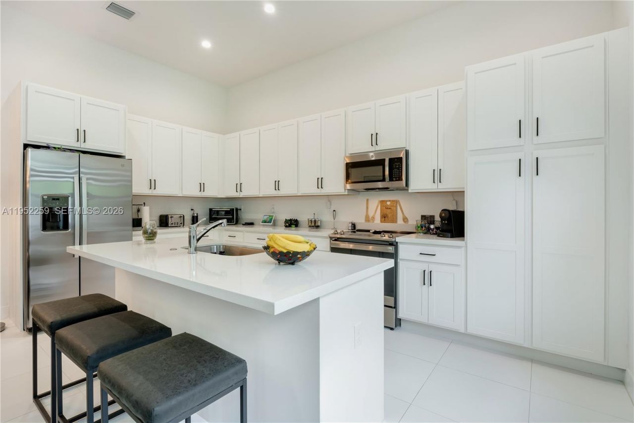 19410 SW 124th Ct, Miami, FL 33177 Photo