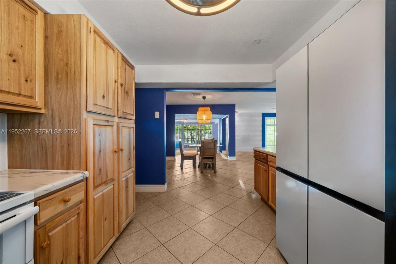 5741 SW 14th Street, Plantation, FL 33317 Photo