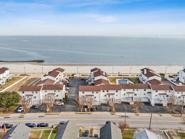 334 N First Street , Unit 18, Hampton, VA 23664