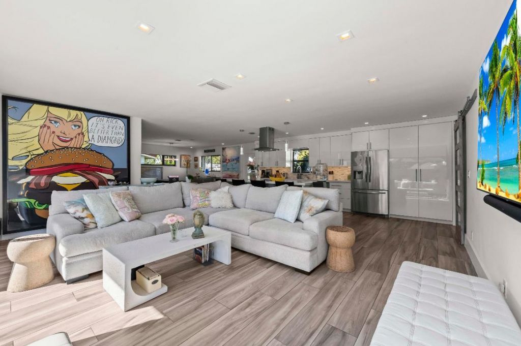 518 SW 28th Avenue, Boynton Beach, FL 33435 Photo