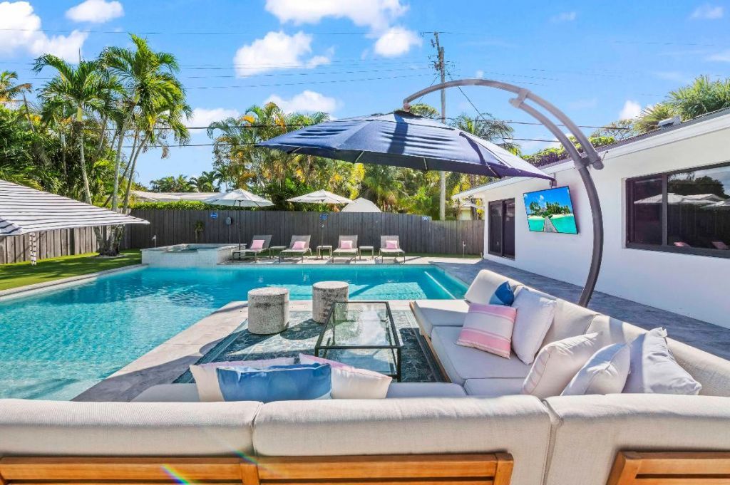 518 SW 28th Avenue, Boynton Beach, FL 33435 Photo