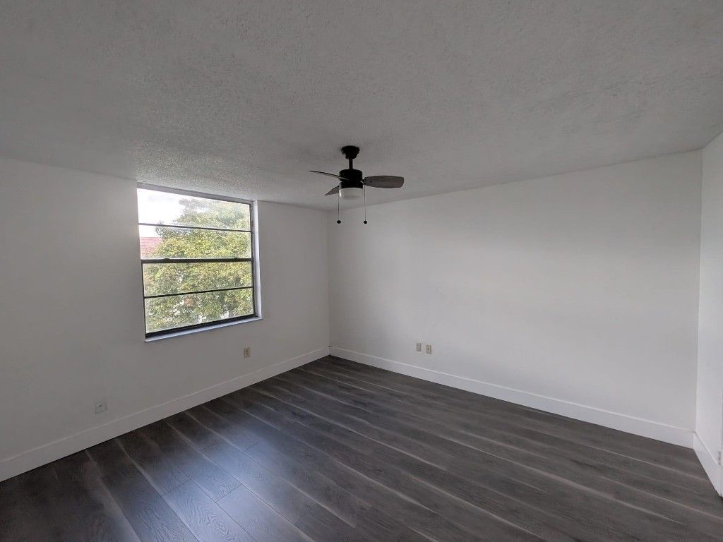 1754 NW 55th Avenue, Unit 204, Lauderhill, FL 33313 Photo
