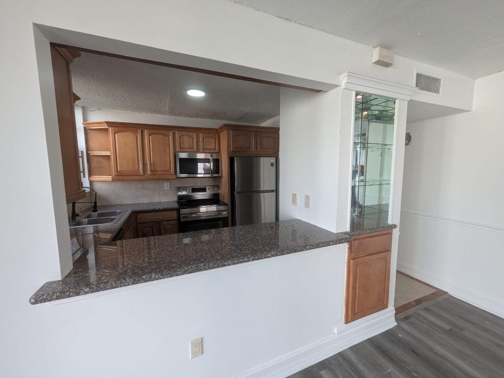 1754 NW 55th Avenue, Unit 204, Lauderhill, FL 33313 Photo