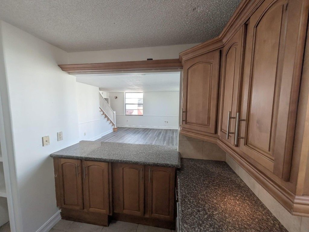 1754 NW 55th Avenue, Unit 204, Lauderhill, FL 33313 Photo