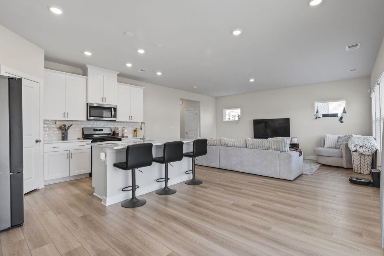 4752 Hopespring St. Photo 13