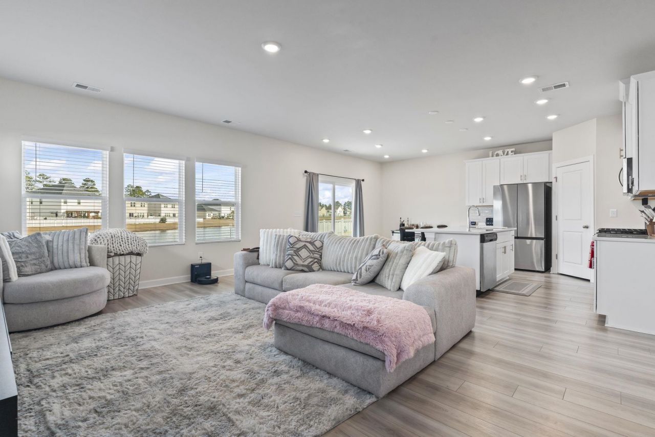 4752 Hopespring St. Photo 14