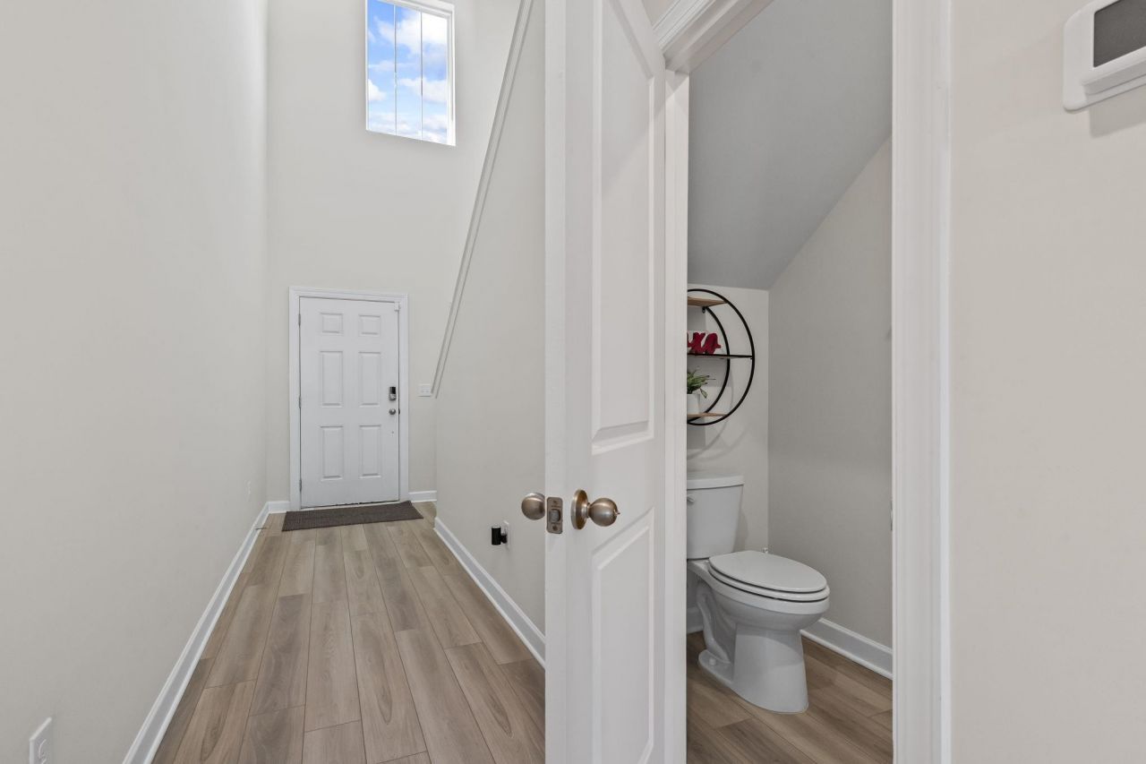 4752 Hopespring St. Photo 5