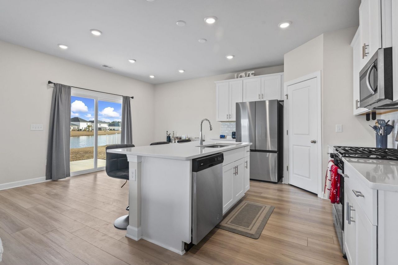 4752 Hopespring St. Photo 7