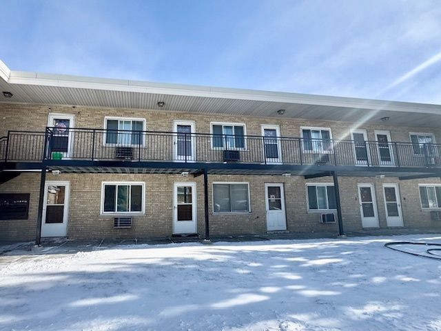 5419 S Massasoit Avenue, Unit 3, Chicago, IL 60638 Main Photo