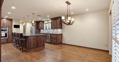 445 Sierra Ln, Sacramento, CA 95864 Photo