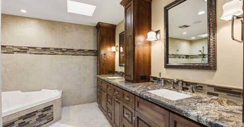 445 Sierra Ln, Sacramento, CA 95864 Photo