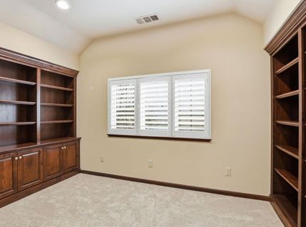 445 Sierra Ln, Sacramento, CA 95864 Photo