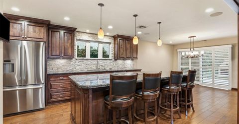 445 Sierra Ln, Sacramento, CA 95864 Photo