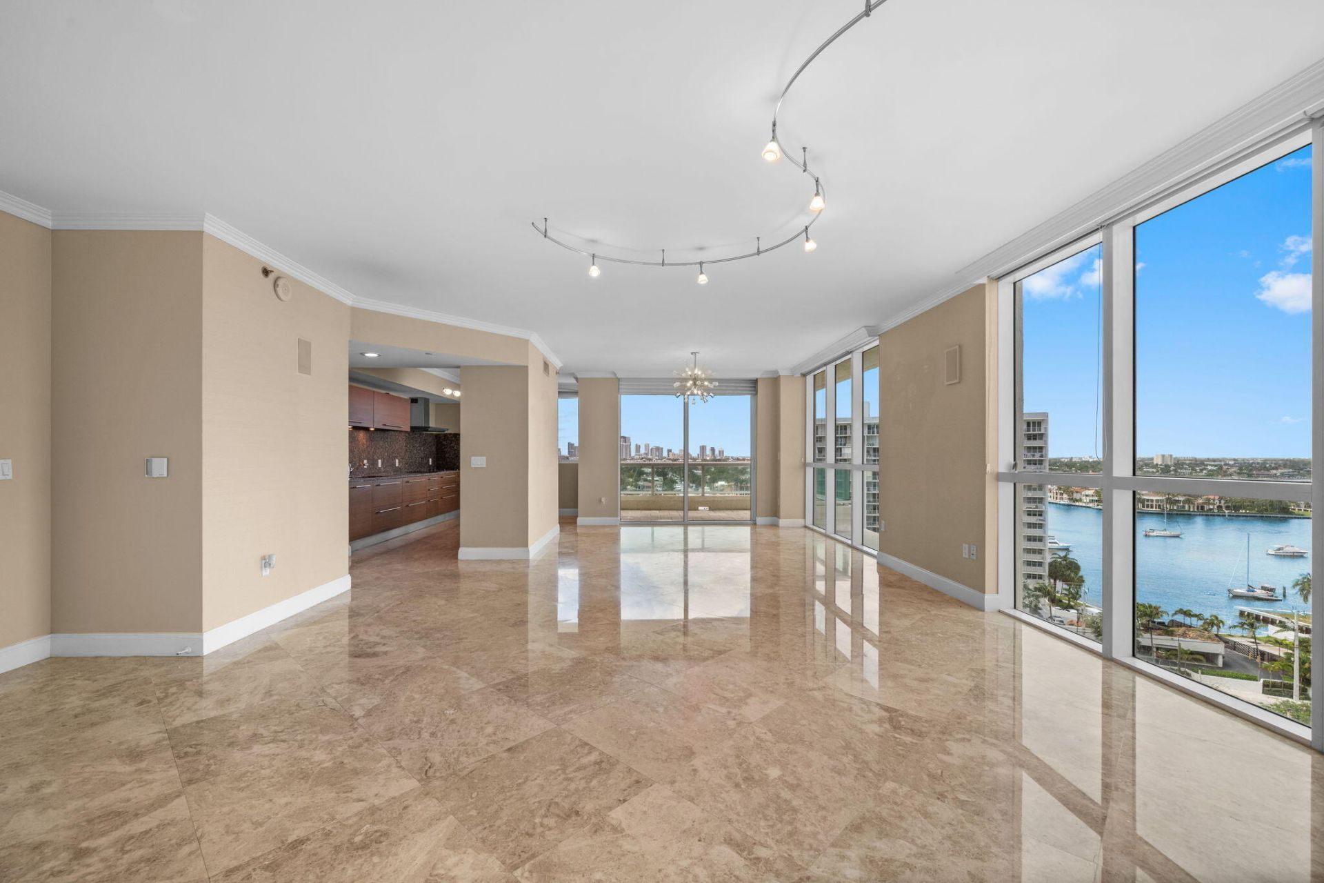 101 S Fort Lauderdale Beach Boulevard, Unit 1206, Fort Lauderdale, FL 33316 Photo