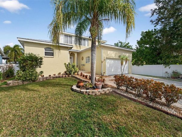 901 SHAGOS DRIVE, APOLLO BEACH, FL 33572