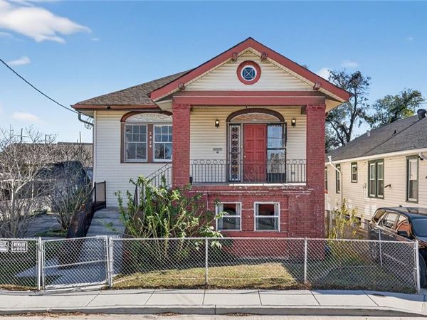 2929 LEONIDAS Street, New Orleans, LA 70118