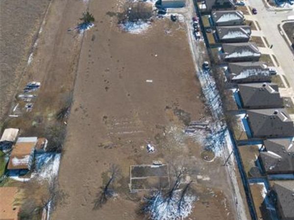 900 E Belt Line Road, Wilmer, TX 75172