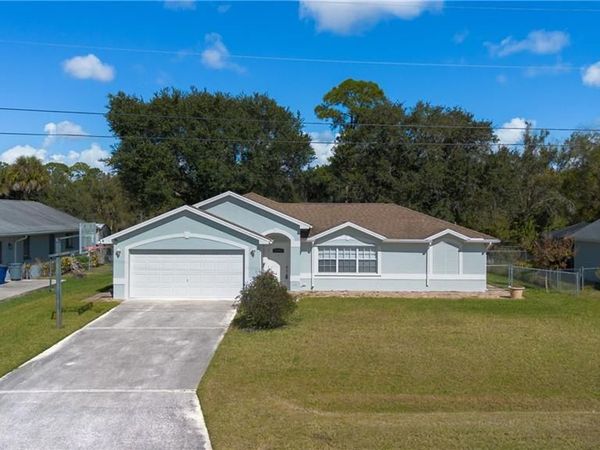 11407 Rabun Gap DR , NORTH FORT MYERS, FL 33917