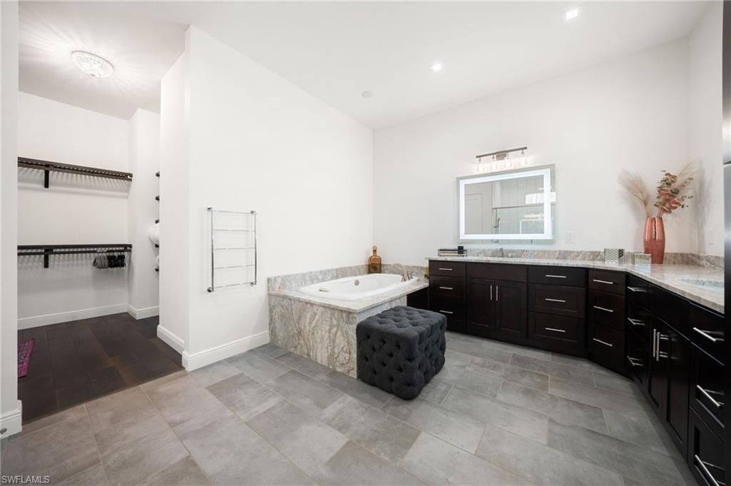 25526 Busy Bee Dr, Bonita Springs, FL 34135 Photo