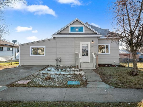 1624 E Bridgeport Ave, Spokane, WA 99207
