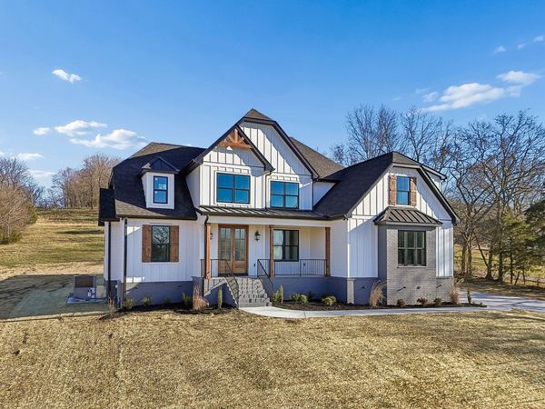 13821 Cainsville Rd, Lebanon, TN 37090