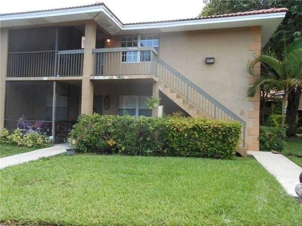 767 NW 104th Ave, Unit 203, Pembroke Pines, FL 33026
