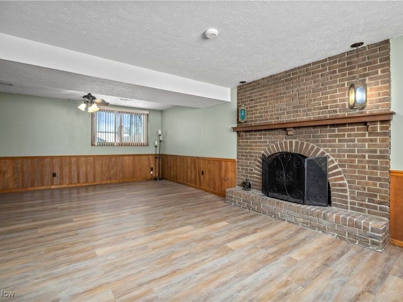 105 Northwood Hollow Court, Amherst, OH 44001 Photo 29