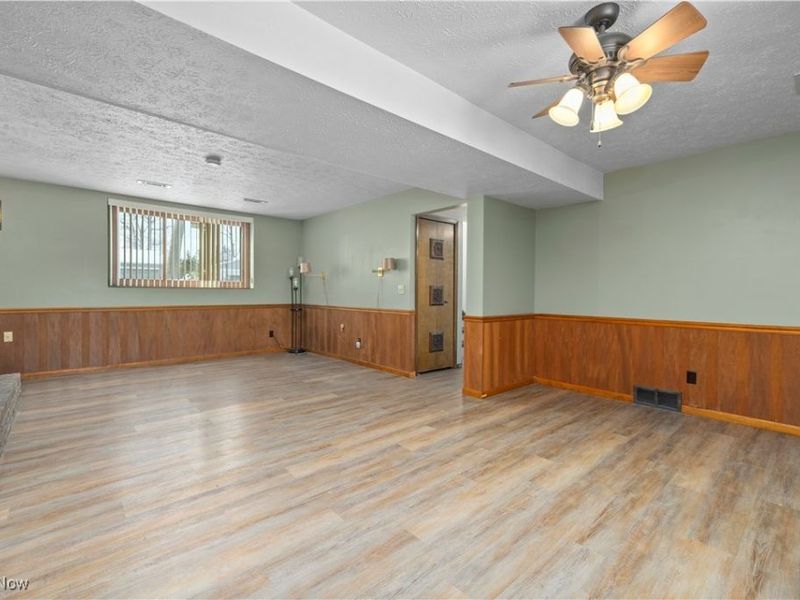 105 Northwood Hollow Court, Amherst, OH 44001 Photo 30