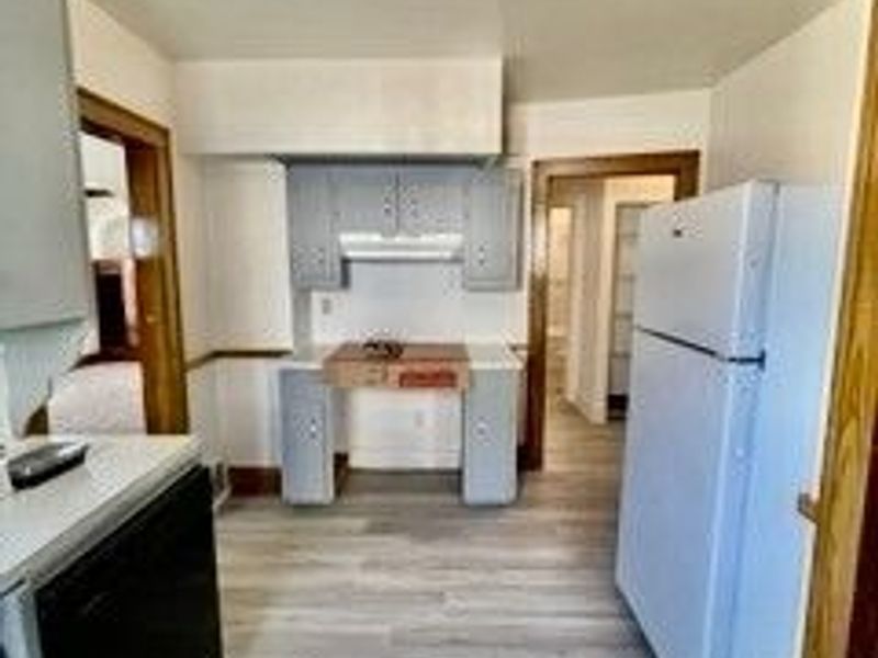 19031 Locherie Avenue, Euclid, OH 44119 Photo 3