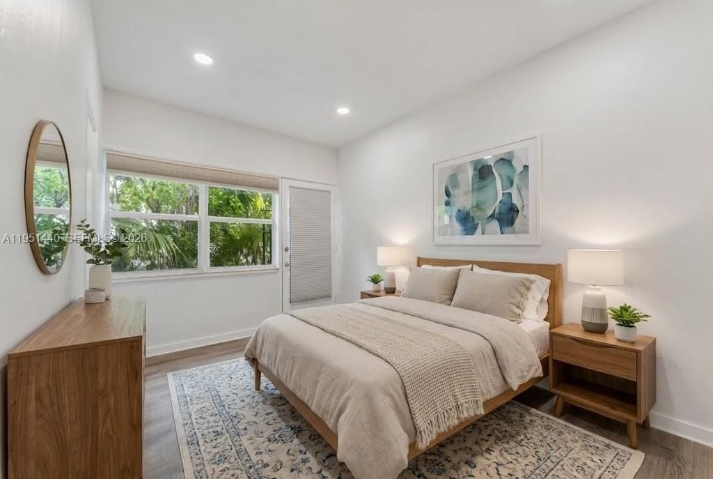 4017 N Meridian Ave, Unit 4017, Miami Beach, FL 33140 Photo