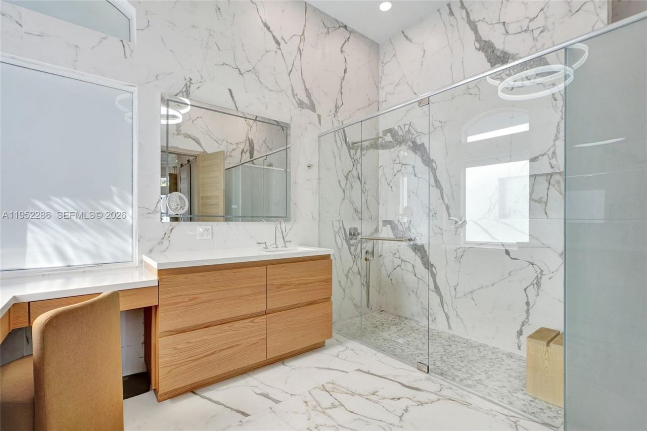 3311 SW 194th Ter, Miramar, FL 33029 Photo