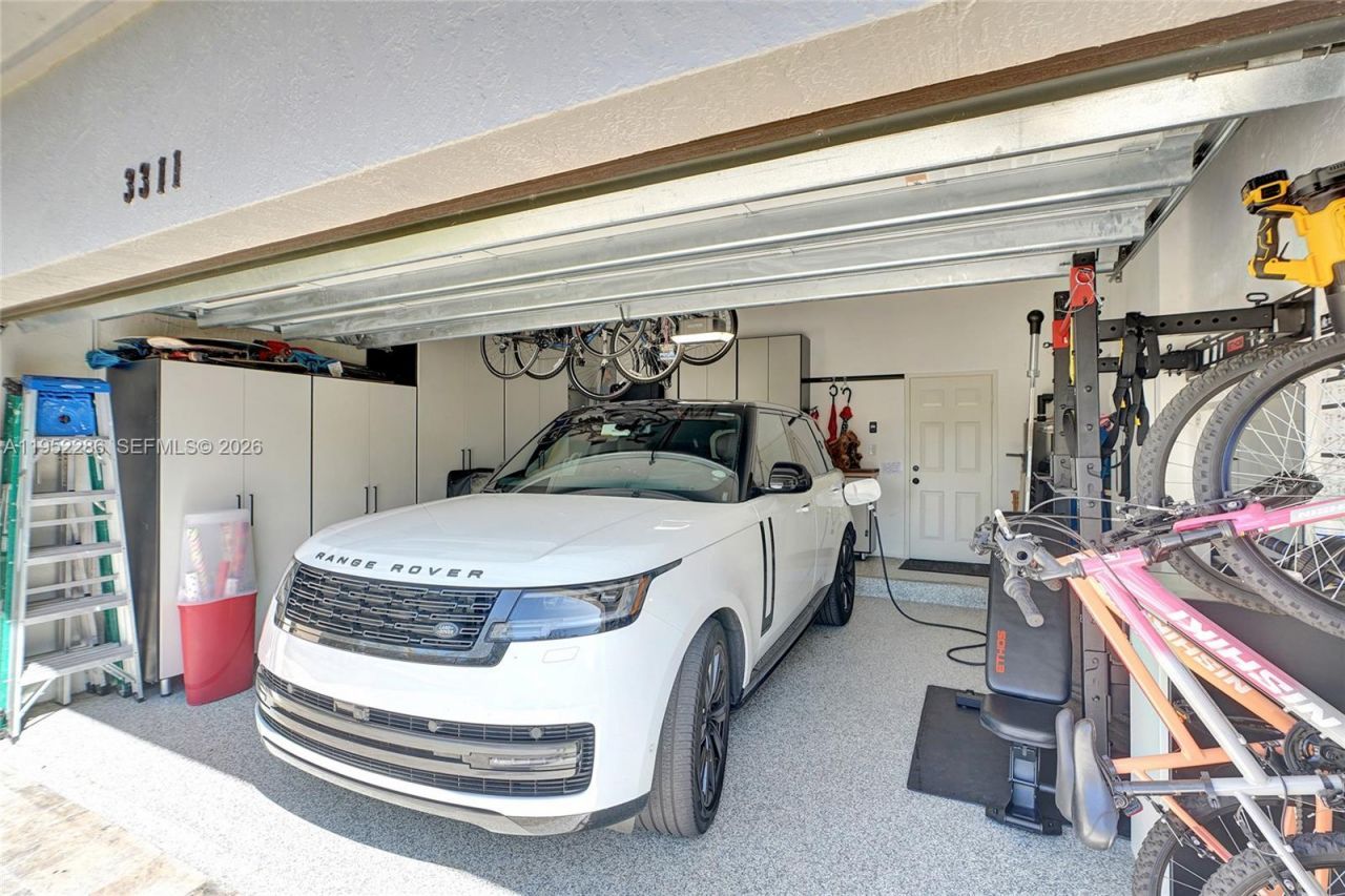 3311 SW 194th Ter, Miramar, FL 33029 Photo