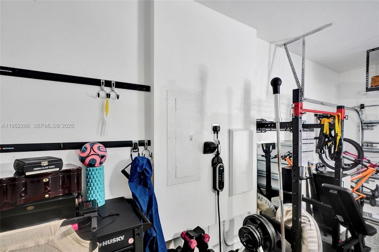 3311 SW 194th Ter, Miramar, FL 33029 Photo