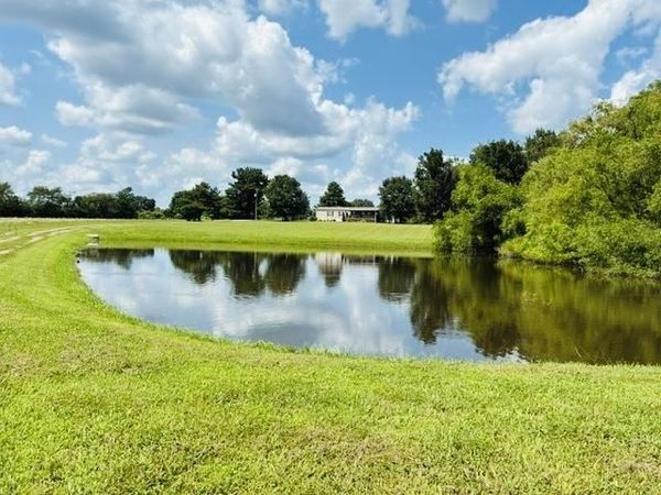 15 US HIGHWAY 64 HWY, Whiteville, TN 38075