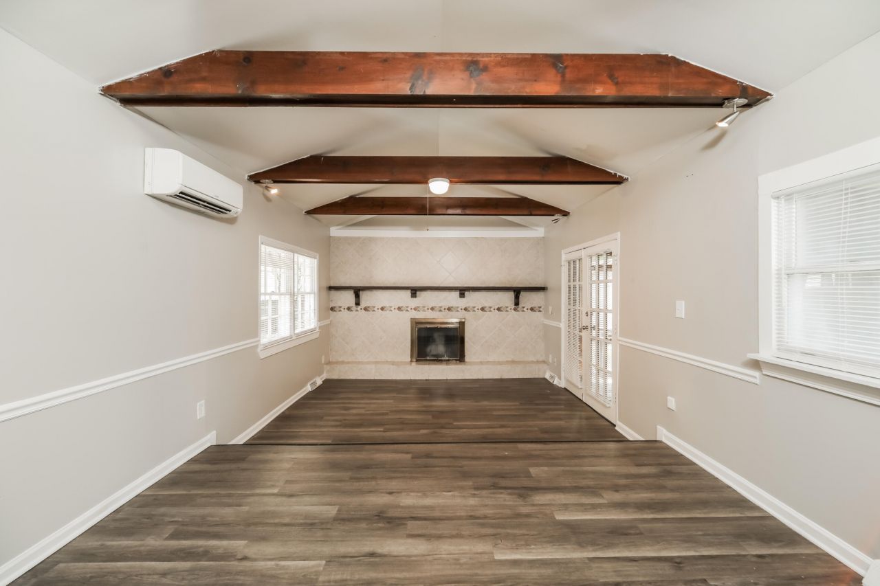 510 Golf Road Photo 6