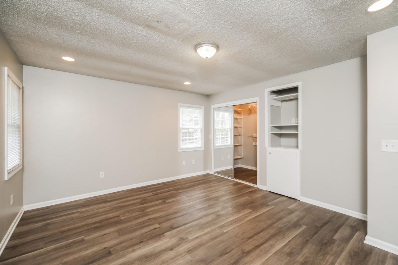 510 Golf Road Photo 7