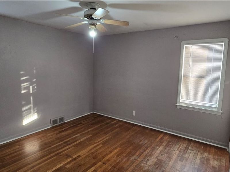 5619 Snow Road, Cleveland, OH 44129 Photo 16