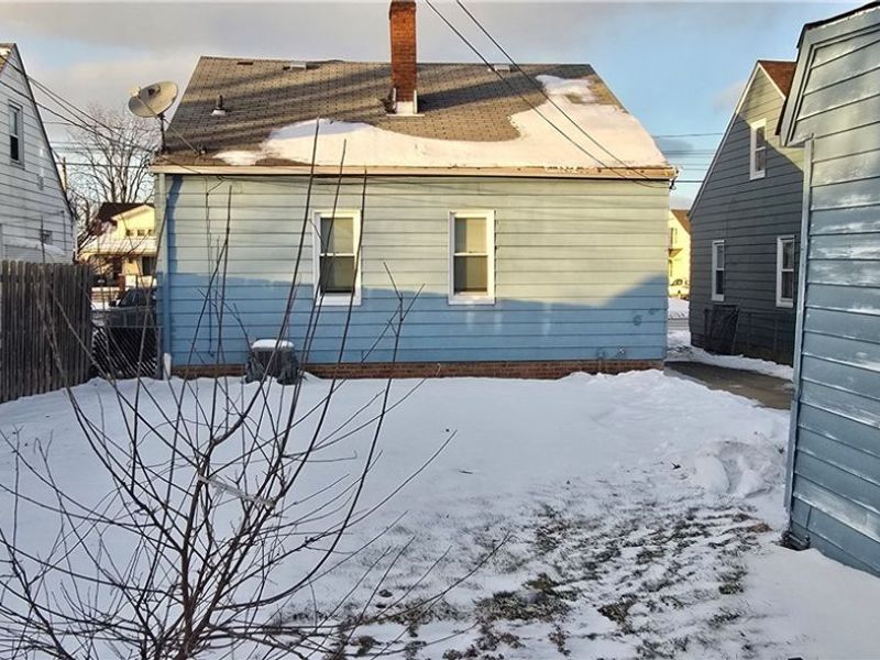 5619 Snow Road, Cleveland, OH 44129 Photo 25