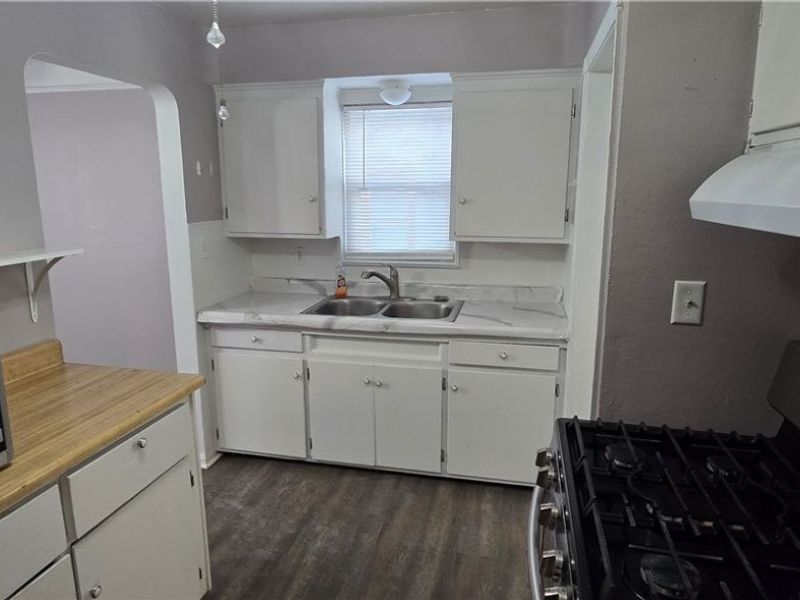 5619 Snow Road, Cleveland, OH 44129 Photo 5