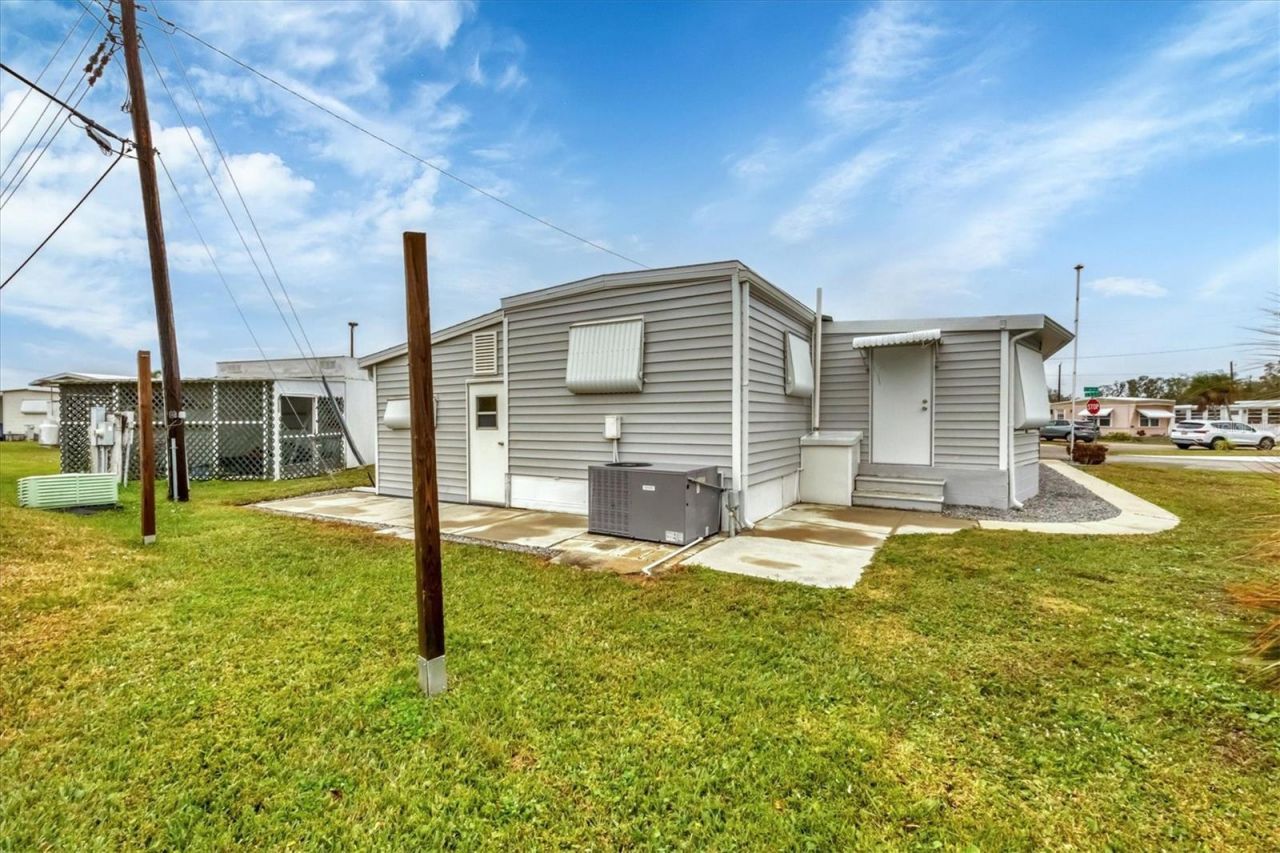 1210 41st Avenue Drive E, Ellenton, FL 34222 Photo