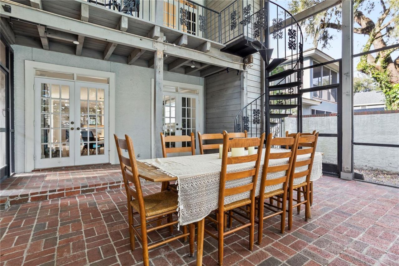 210 Phillips Place, Orlando, FL 32806 Photo