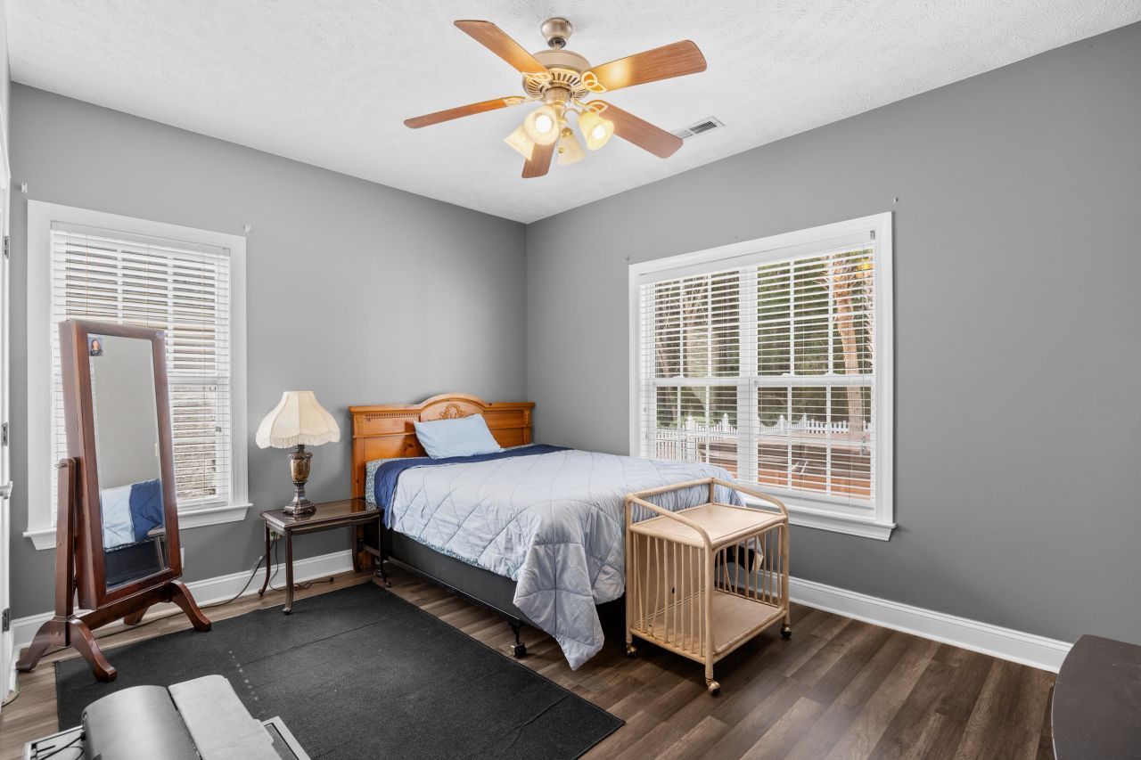 752 Lalton Dr. Photo 32