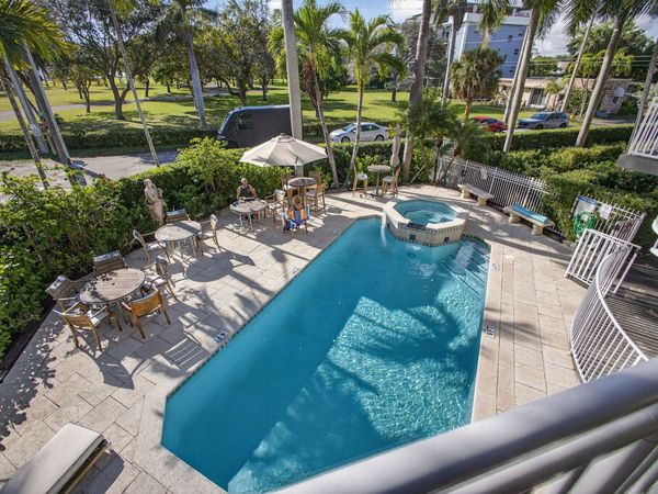 129 S Golfview Road, Unit 6, Lake Worth Beach, FL 33460