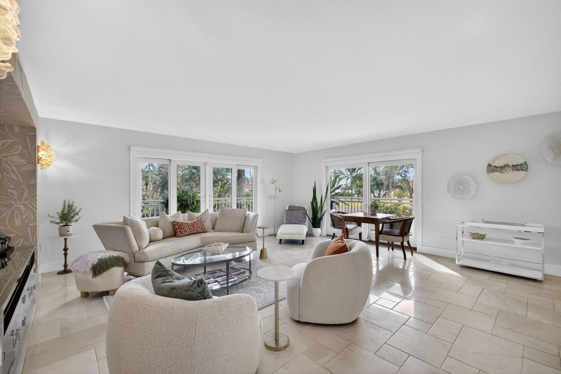 129 S Golfview Road, Unit 6, Lake Worth Beach, FL 33460 Photo