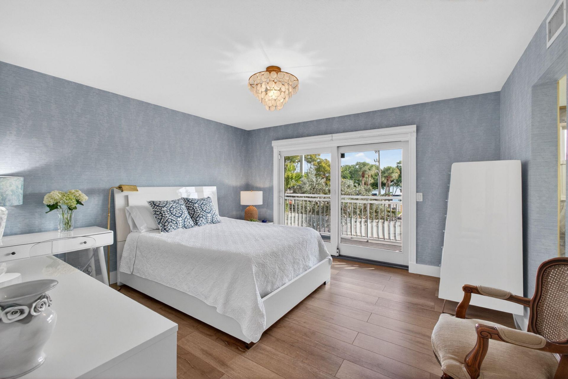 129 S Golfview Road, Unit 6, Lake Worth Beach, FL 33460 Photo