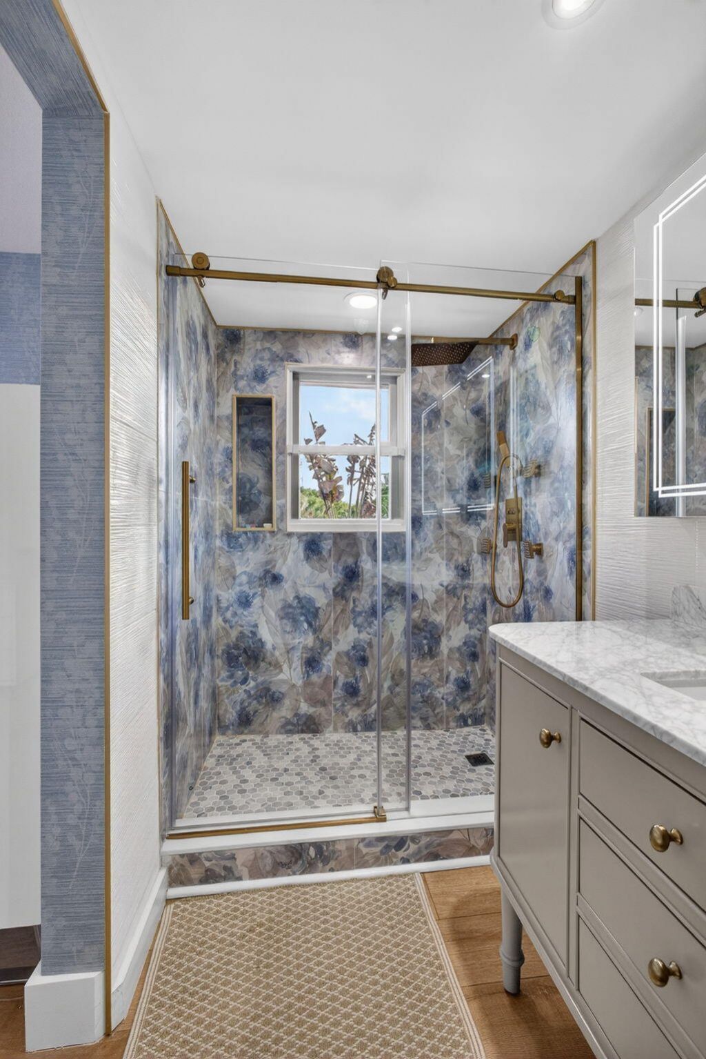 129 S Golfview Road, Unit 6, Lake Worth Beach, FL 33460 Photo