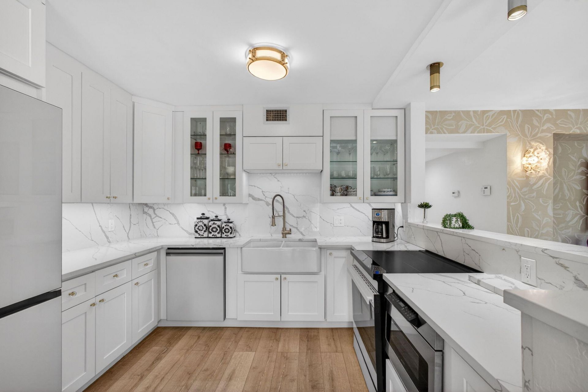 129 S Golfview Road, Unit 6, Lake Worth Beach, FL 33460 Photo