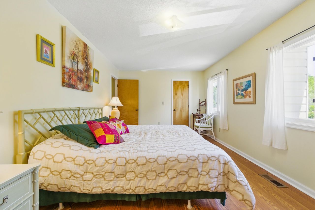 951 Plantation Dr. Photo 13